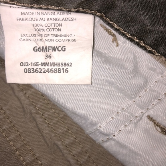 Men’s baggy fit shorts - Picture 3 of 3